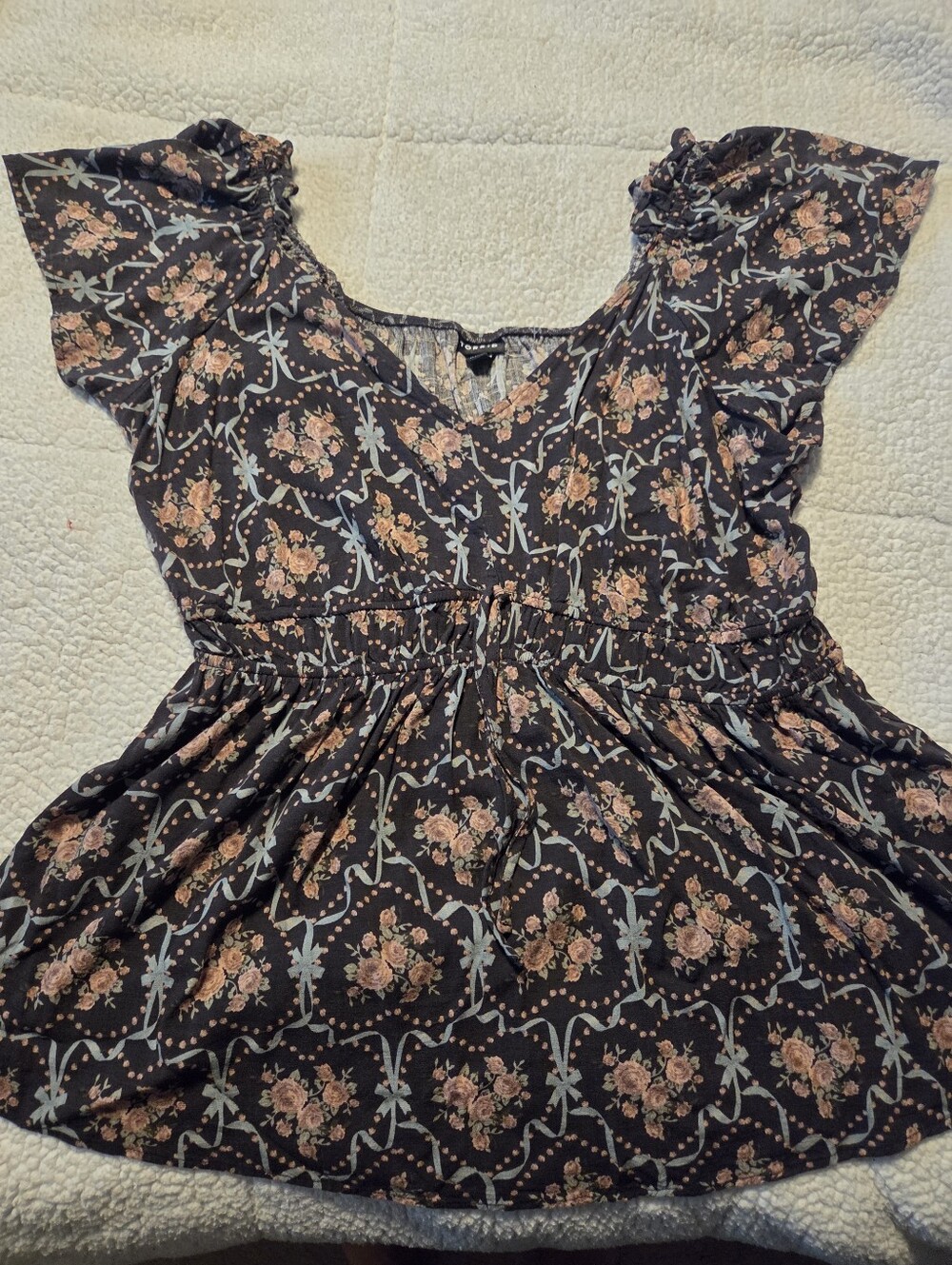 Torrid Floral Ruffle Sleeve Peplum Top in Black and Pink XL